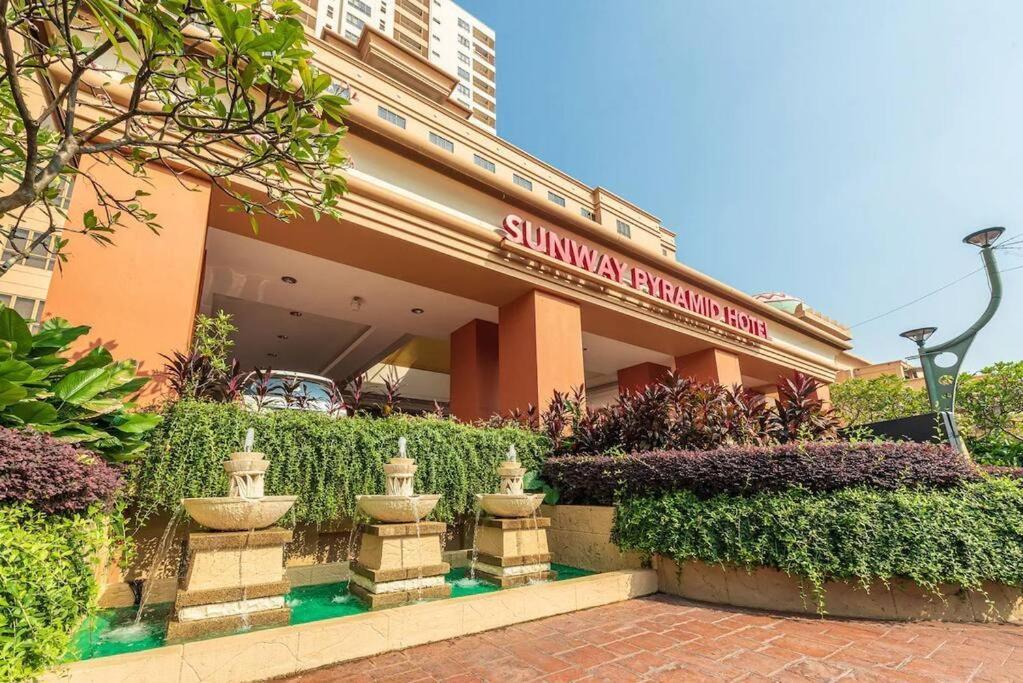 Sunwaylagoonfamilysuite-2Pax-Netflix-Balcony-Super Fast Internet 八打灵再也 外观 照片